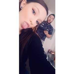 Meet your Posher, Desirae